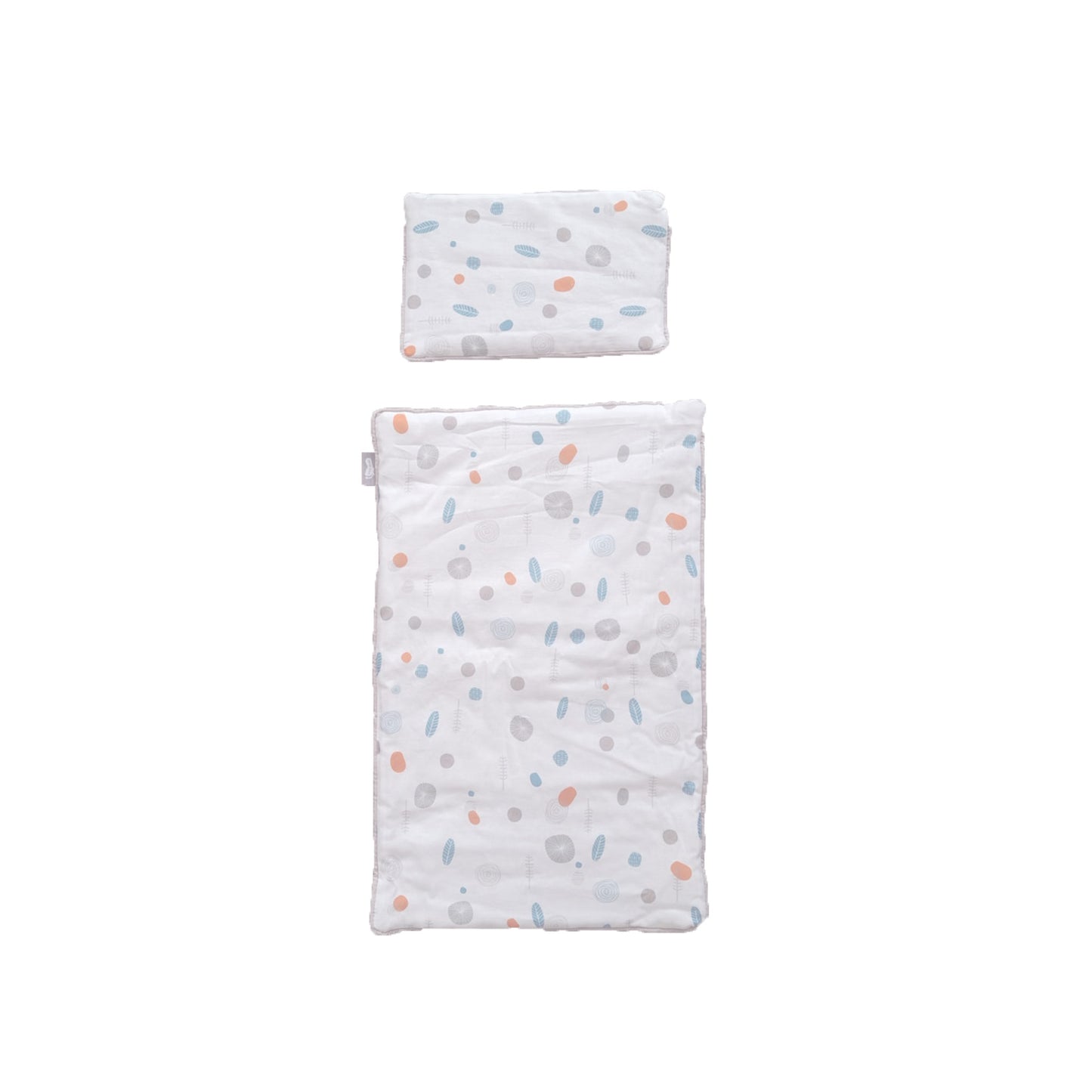 Small Foot Little Button Puppenbett mit Kissen und Bettdecke