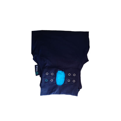Unterseite des Suitical Recovery Suit mit geschlossenem Druckknopfverschluss